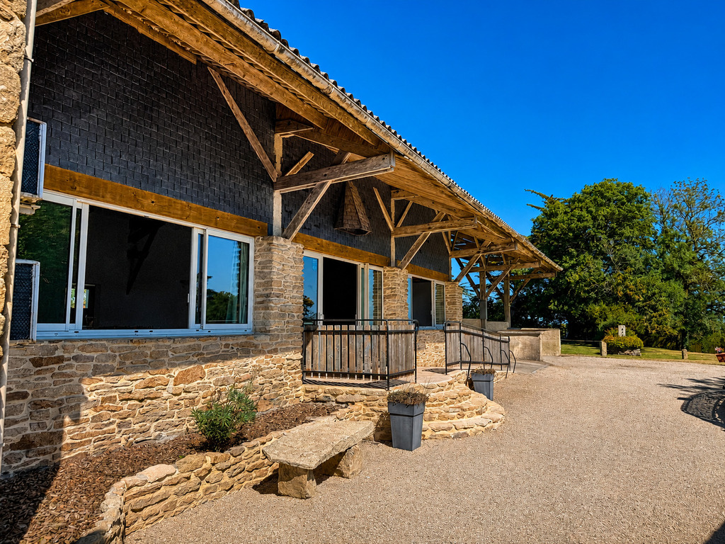 Exclusivité Agence. Guiler-Sur-Goyen A 10 minutes de Douarnenez, Propriété de Caractère, Gîtes & Evènementiel