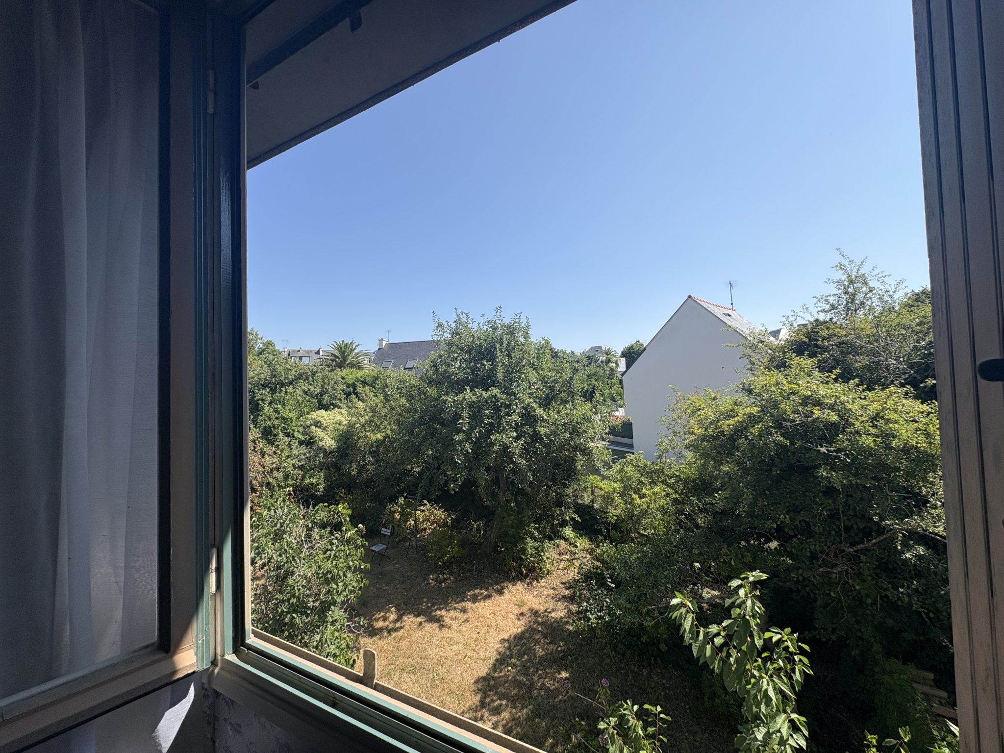 Concarneau, Elégante Maison Familiale A Rénover A deux Pas Des Plages de La Corniche