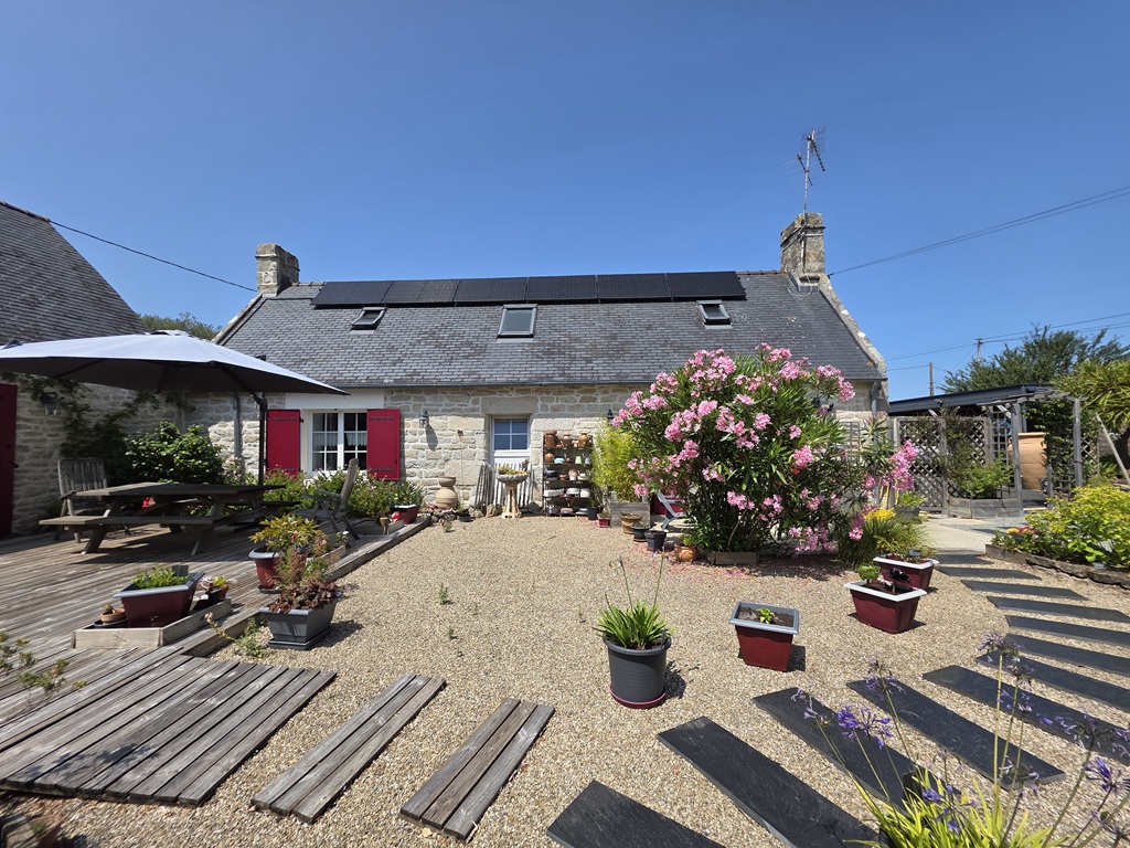 LESCONIL, La Plage à Pied, Ensemble en Pierres Entièrement rénové Sur les abords du Ster