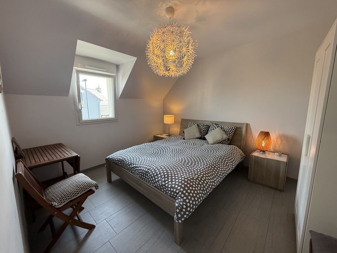 Penmarc’h – Contemporaine de 110 m² Surplombant la Mer Proche des Commerces & Plages