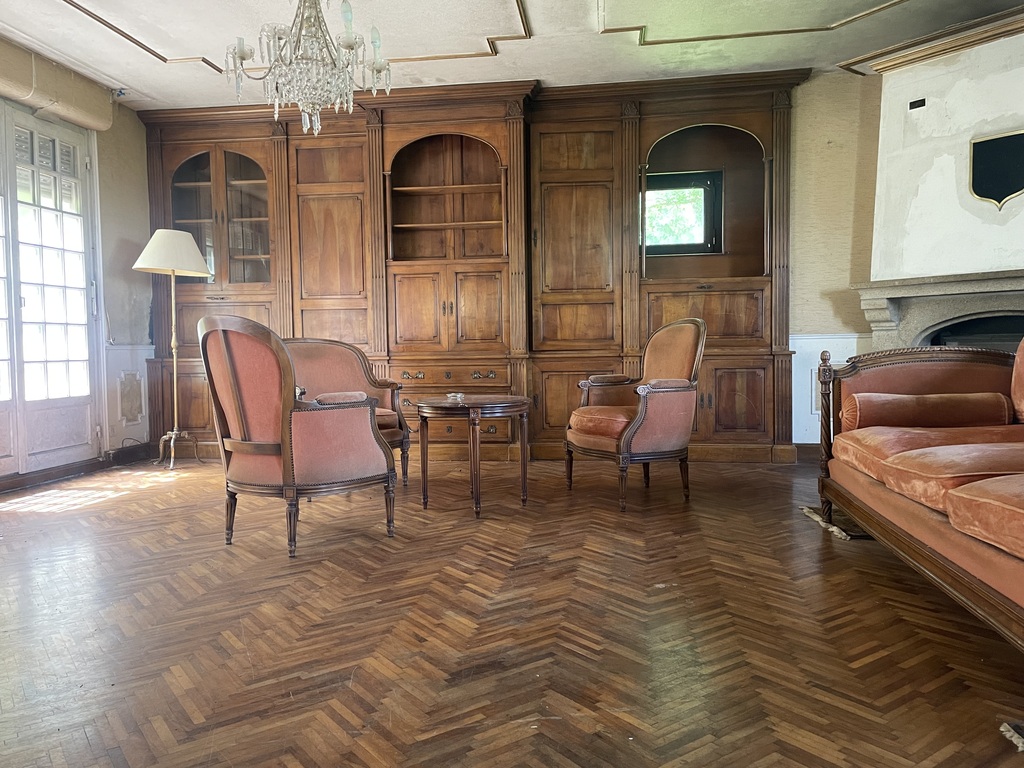 Le Juch – Charmante Maison Traditionnelle à Rénover avec jardin de 3500 m² Entre Douarnenez & Quimper