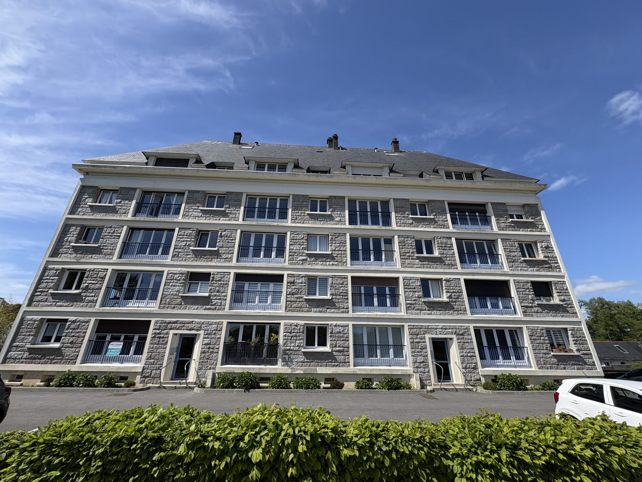 Exclusivité Agence- Espace & Luminosité Pour Ce T2 de 57 m² Sur Les Bords Du Halage