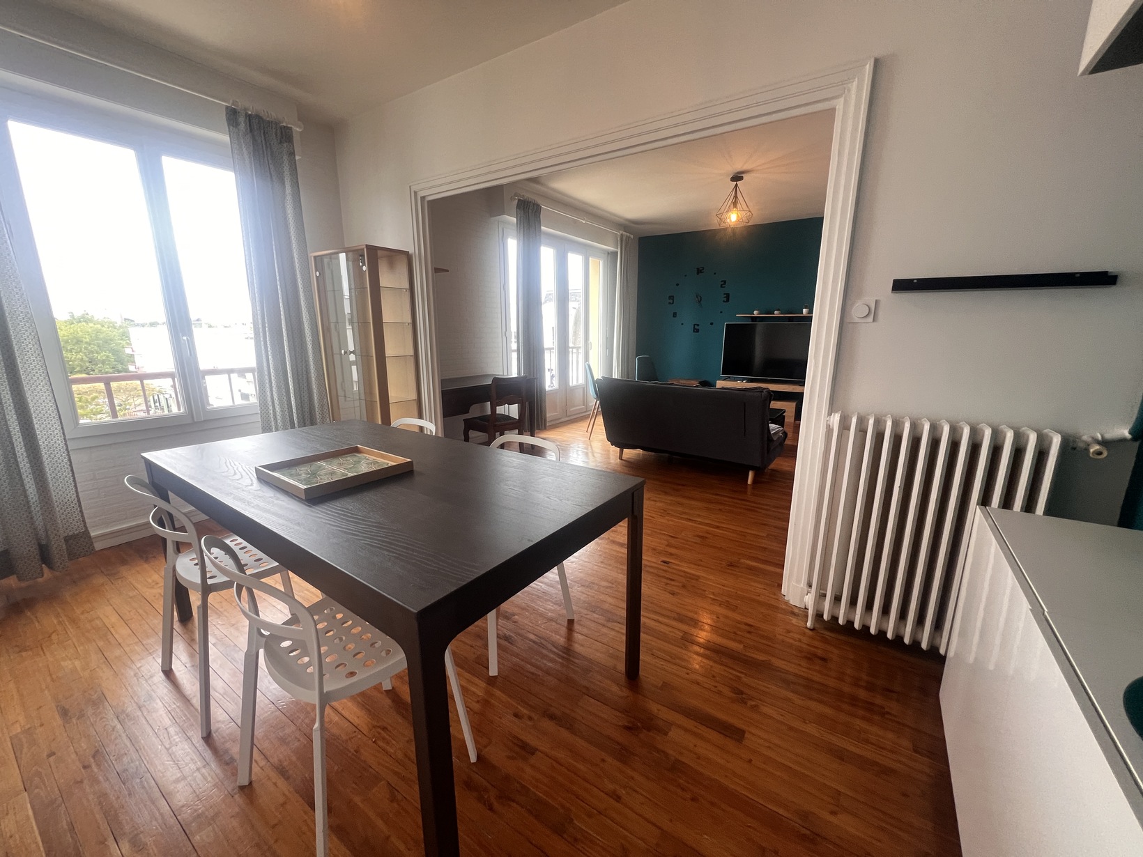 À LOUER, Libre. Lorient, Hypercentre – Appartement Meublé 3 Pièces de 89 m² Avec Parking