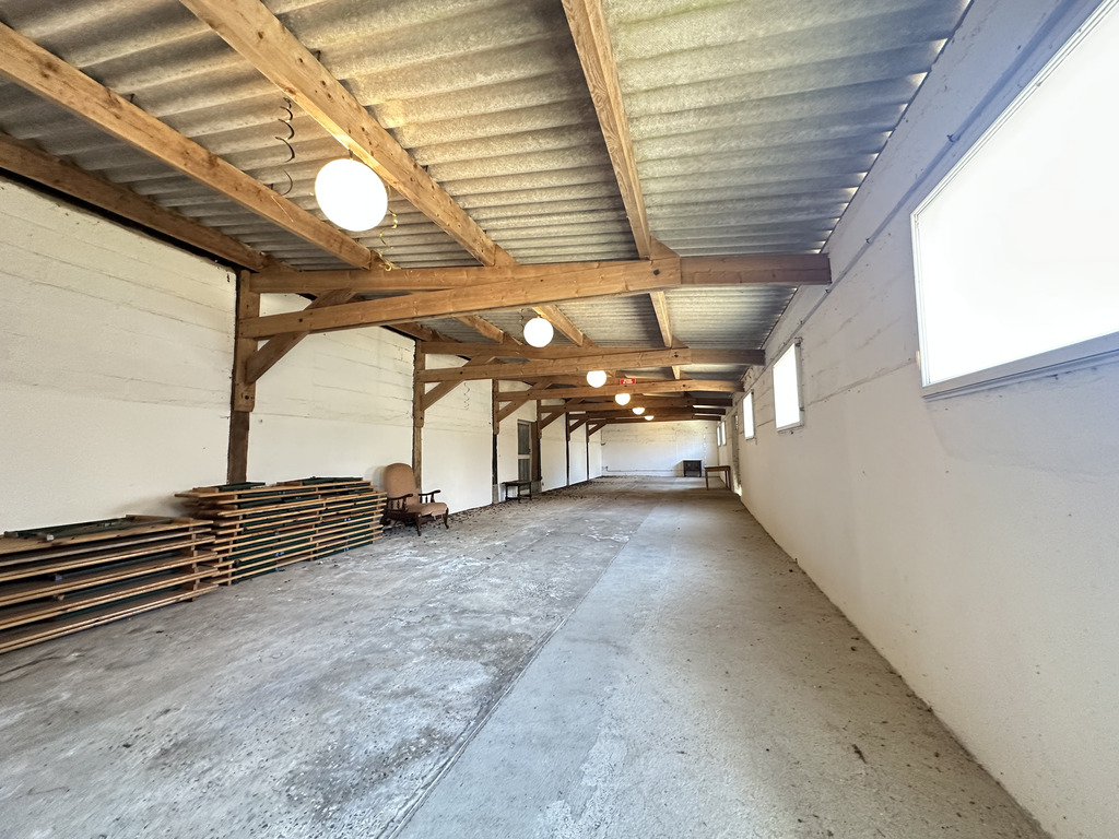 Clohars-Carnoët (Doëlan): 10 Hectares Face À La Mer & Un Ensemble Immobilier De 500m² À Réinventer