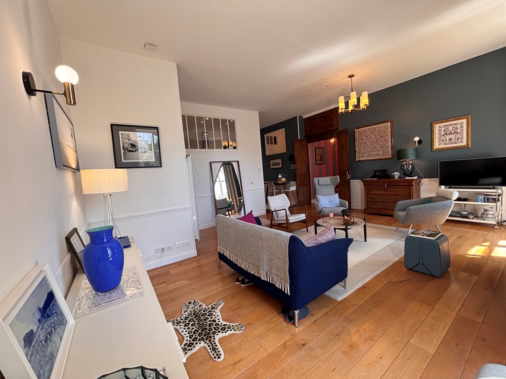 Quimper Kerfeunteun “Séminaire” Appartement T4 de 157 m² Au Cœur des Commerces Aux Prestations de Qualités.