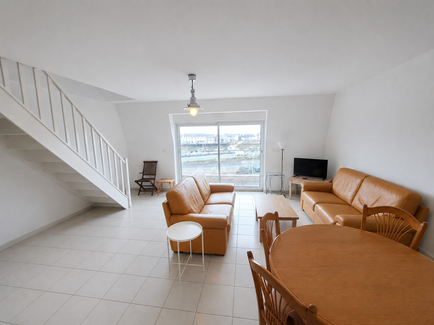 Guilvinec, Appartement Duplex en Viager Occupé – Dame de 81 ans et Homme de 79 ans – Bouquet de 62 800 € et Rente de 450 €uros