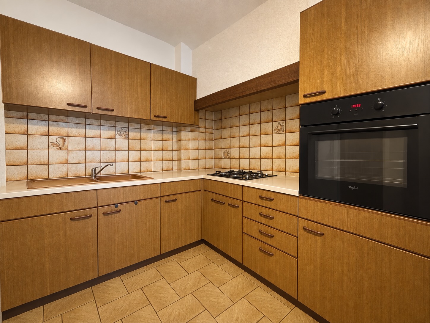 Saint-Yvi – Maison en Plein Bourg de 95 m² sur Terrain Clos de 780m² & Garage