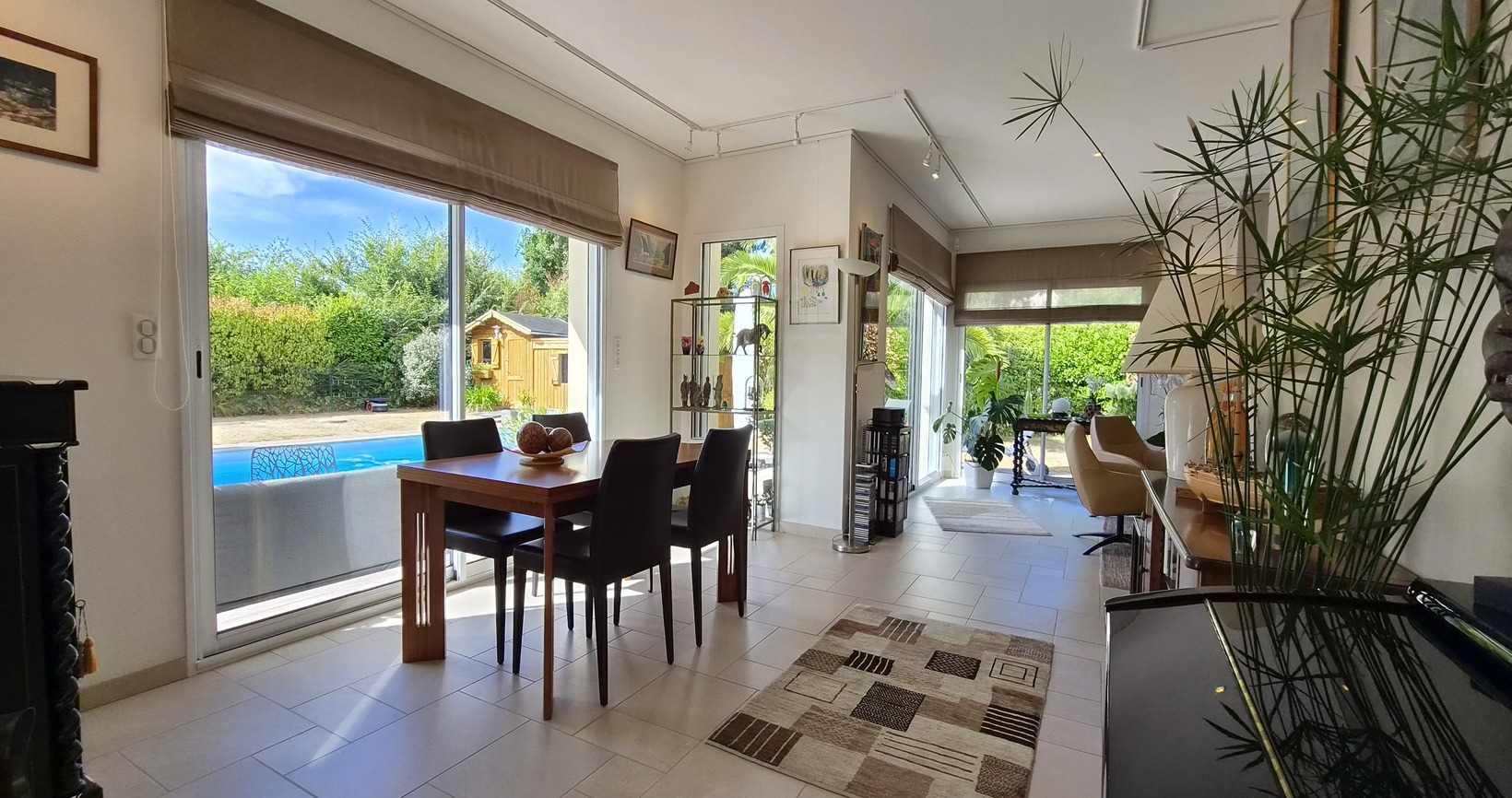 Fouesnant Beg Meil – A 700 mètres de la plage, Élégante Maison d’Architecte de 205 m² & Piscine Chauffée