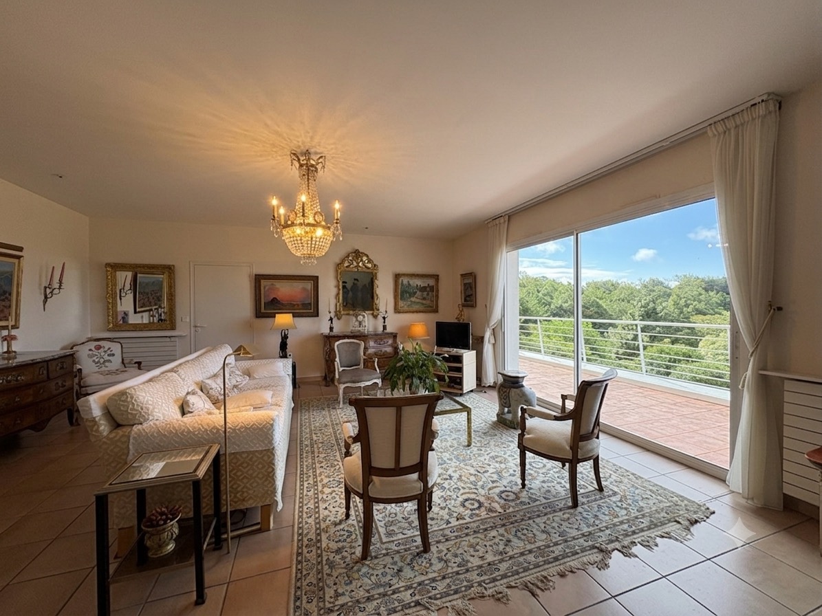 La Forêt-Fouesnant – Maison D’architecte Avec Vue Sur Le Golfe Et La Baie Et Ses 3 000 m² De Jardin