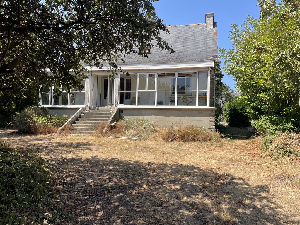 Trégunc – Maison À Révéler, Jardin Magnifique Et Plages À Pied