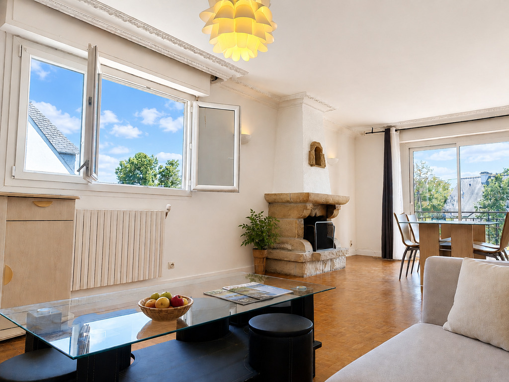 Riantec – Lumineuse Maison Familiale de 150m² Idéalement Située à Proximité du Bourg