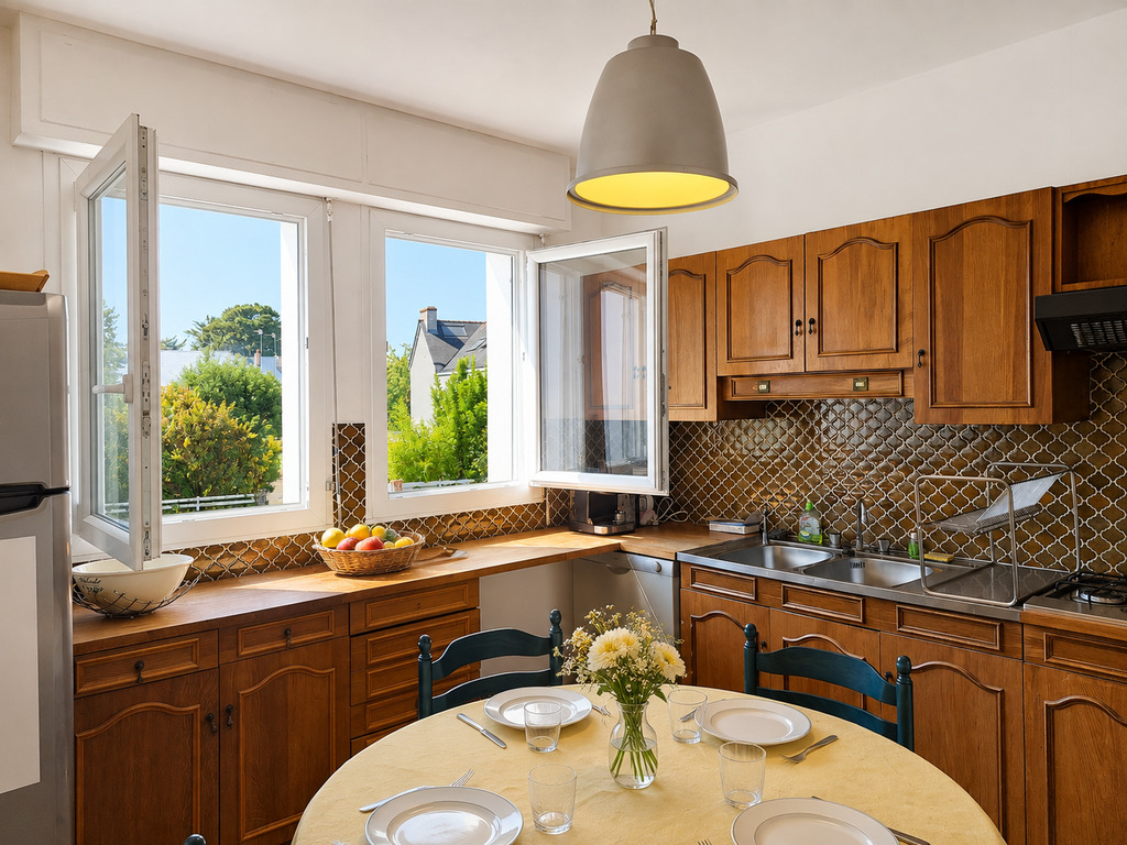 Riantec – Lumineuse Maison Familiale de 150m² Idéalement Située à Proximité du Bourg
