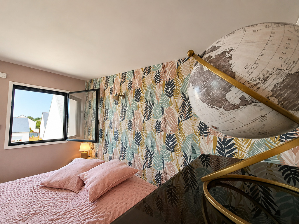 Riantec – Cubique & Chaleureuse Maison Contemporaine de 123m² & Son Jardin Paysagé