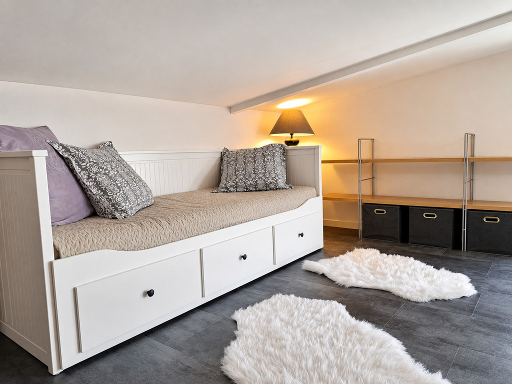 Riantec – Cubique & Chaleureuse Maison Contemporaine de 123m² & Son Jardin Paysagé