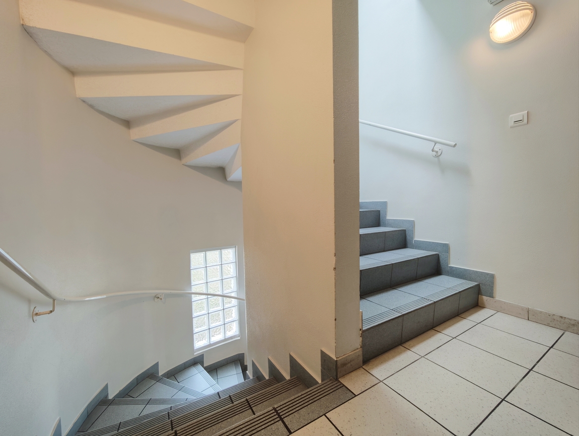 Quimper. Idéal Investisseur. Appartement Studio (20 m2) avec Parking.