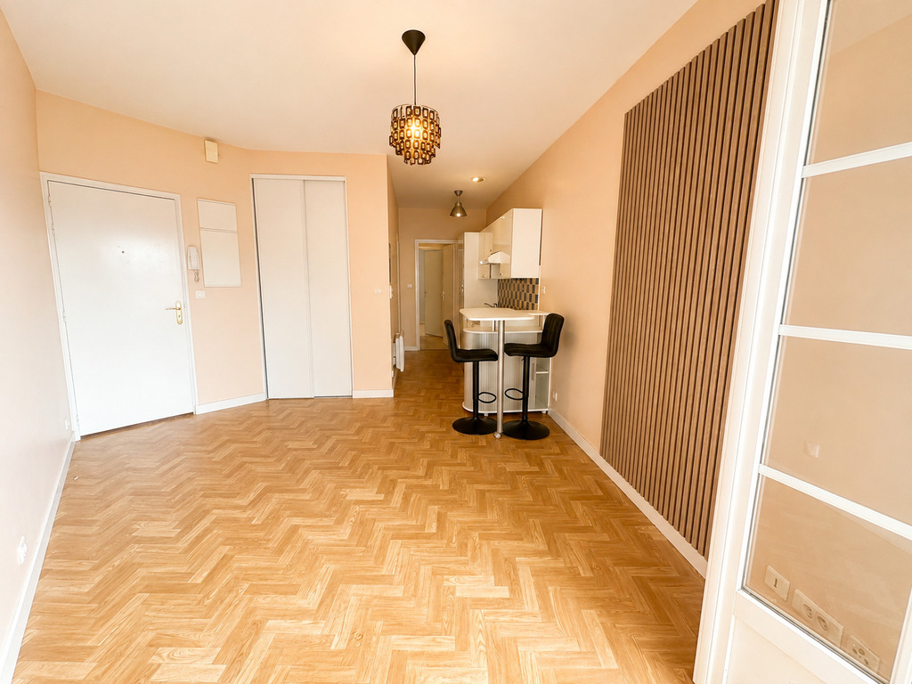Audierne – Emplacement Premium & Vue Mer, Joli T2 de 38 m² avec Terrasse