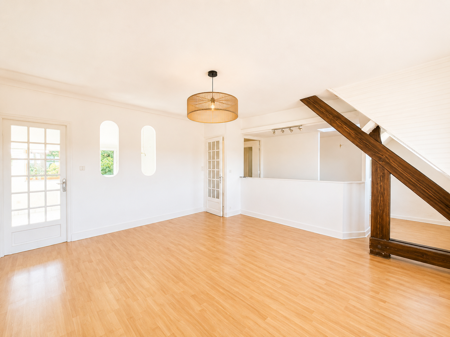 Exclusivité Agence – Proche Centre & Gare – Appartement T3 de 64m2 avec Garage & Cave