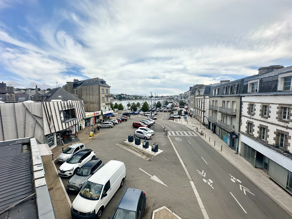 Audierne – Emplacement Premium & Vue Mer, Joli T2 de 38 m² avec Terrasse