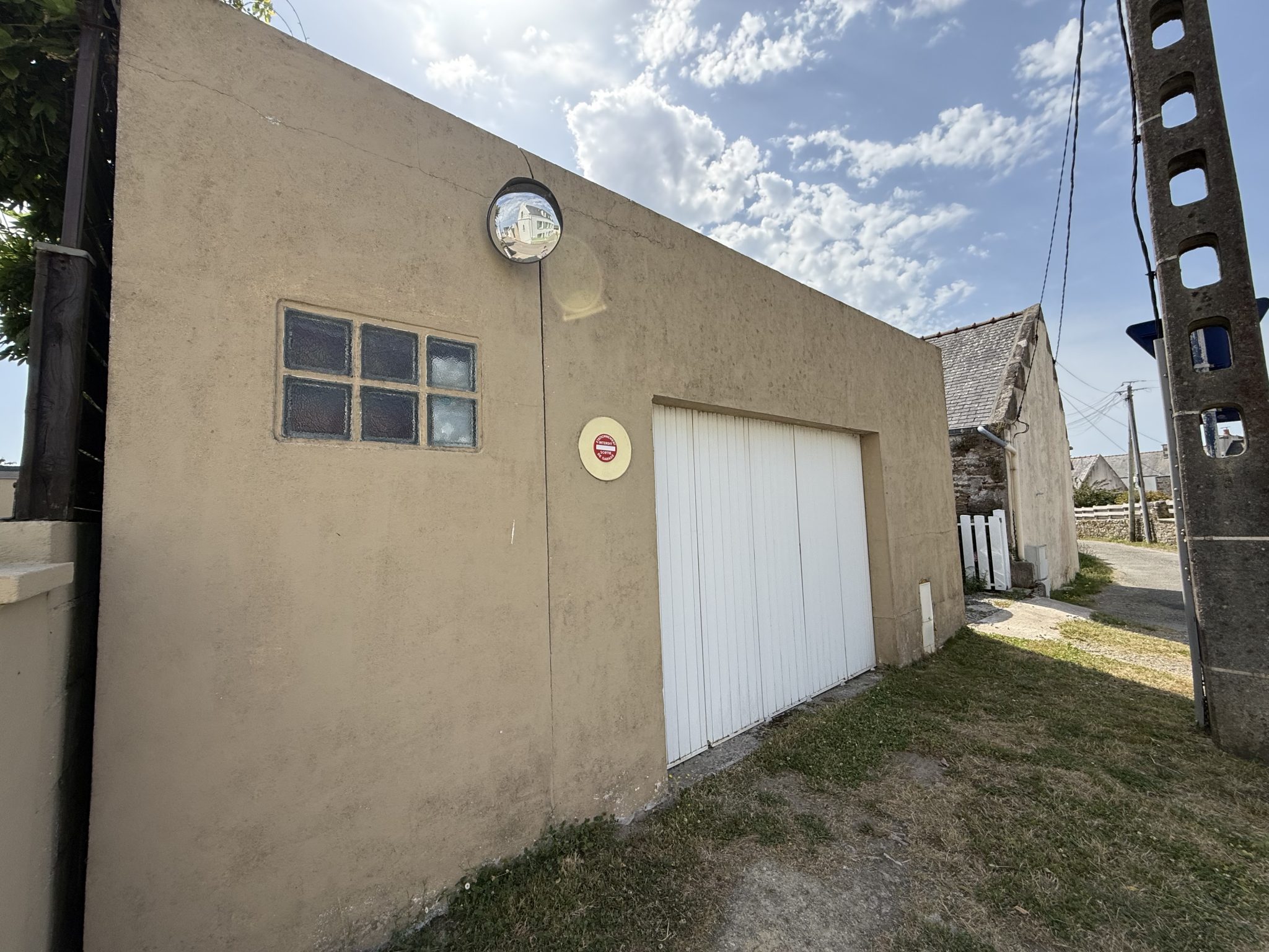 Plouhinec – Maison de charme rénovée à 1km de la Mer & 500m des Commerces