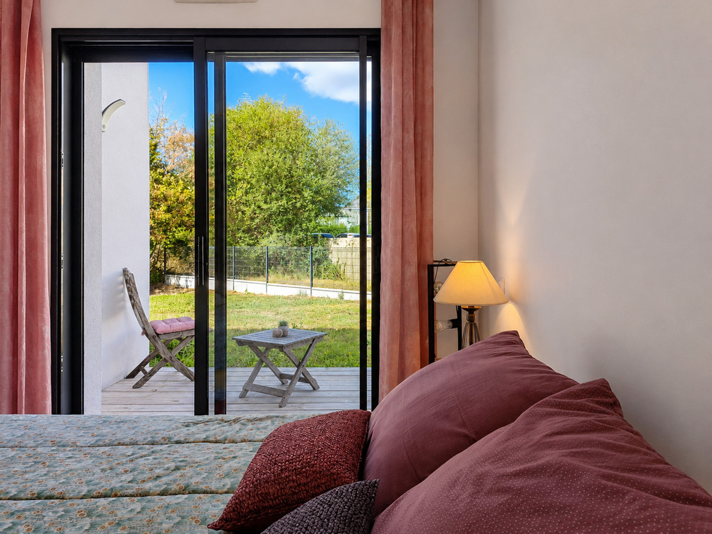 Belz – L’Elégante & Lumineuse Maison d’Architecte Sur Terrain Paysagé de 1300m²