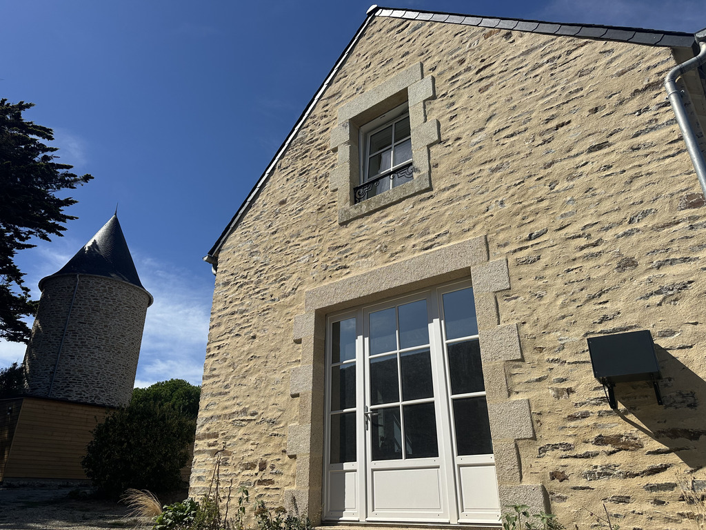 Clohars-Carnoët (Doëlan), Charme de l’Ancien & Rénovation Haut de Gamme. A SAISIR !