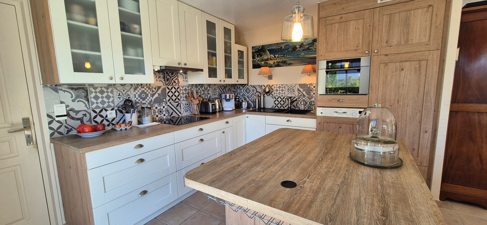 Gouesnach – Jolie contemporaine au calme dans le Bourg 4 Chambres avec Jardin