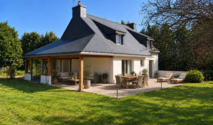Pluvigner- L’Impeccable Contemporaine de 154m² Sur Son Parc Arboré de 1.1ha