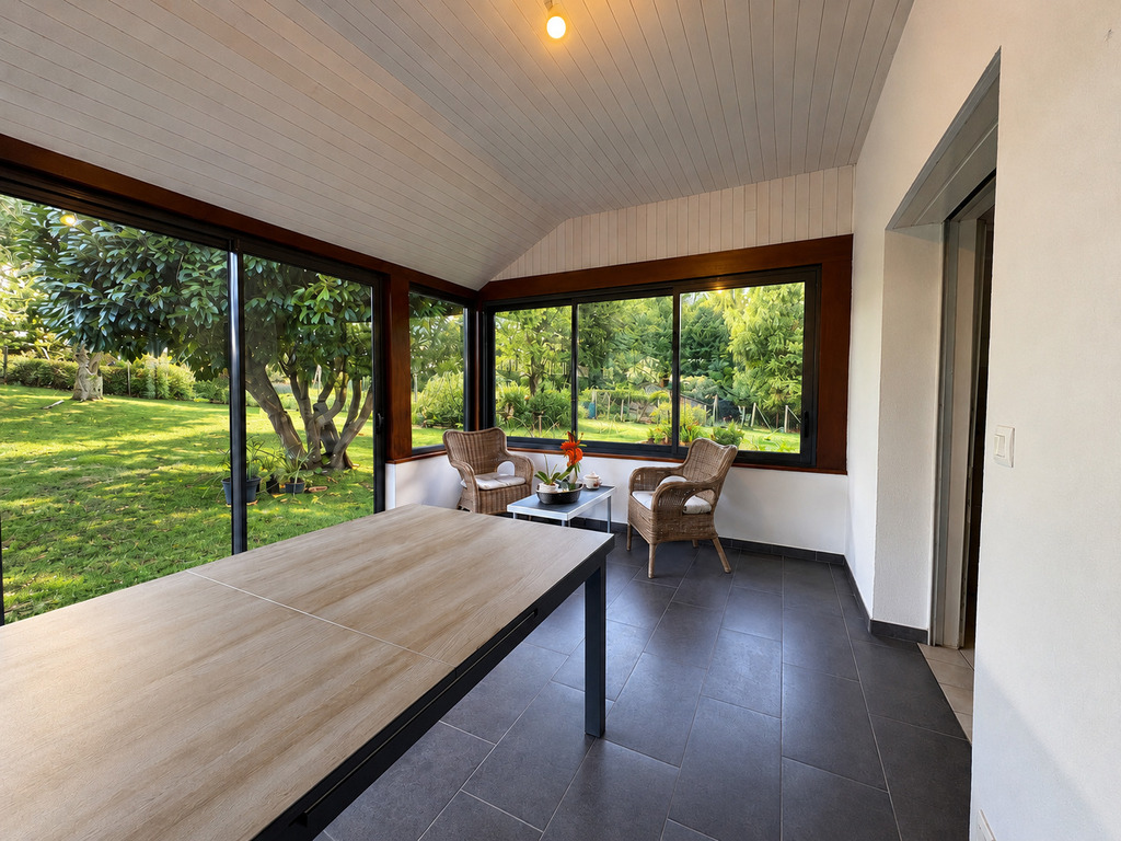 Pluvigner- L’Impeccable Contemporaine de 154m² Sur Son Parc Arboré de 1.1ha