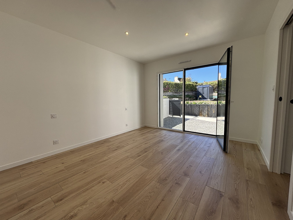A LOUER. Libre Immédiatement, Ergué-Gabéric, Maison de 90 m² Entièrement Rénové avec Jardin