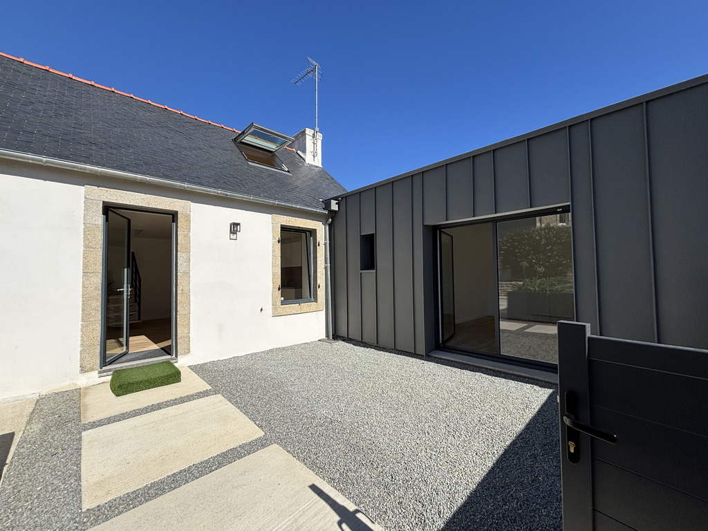 A LOUER. Libre Immédiatement, Ergué-Gabéric, Maison de 90 m² Entièrement Rénové avec Jardin