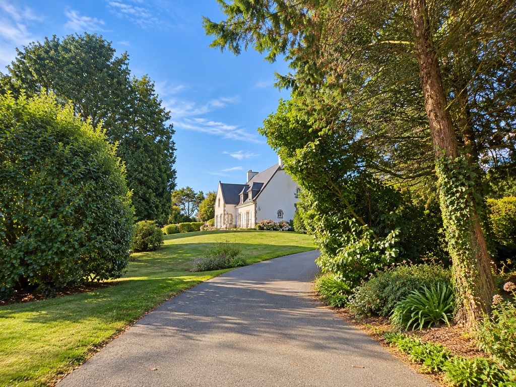 Sainte Marine- Propriété De Caractère & Son Parc Paysager, à Quelques pas de la Plage.