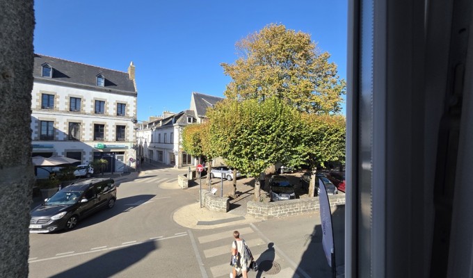 PONT L’ABBE, A LOUER, Plein Centre Ville, Appartement de type 3 (83m²) avec sa TERRASSE