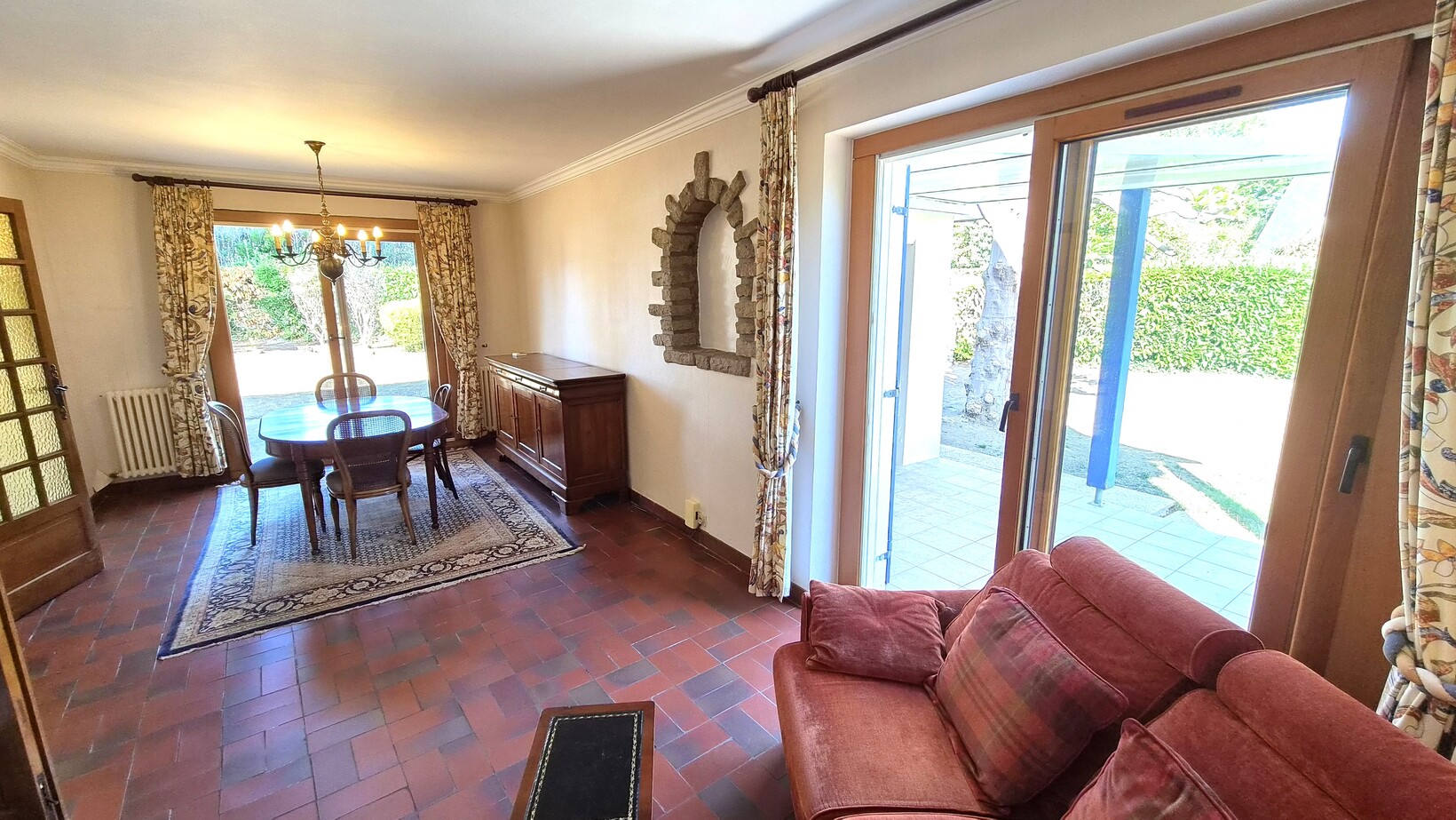 Concarneau – Au coeur du Cabellou, la maison familiale de 133m² & son écrin arboré à 300 m des plages