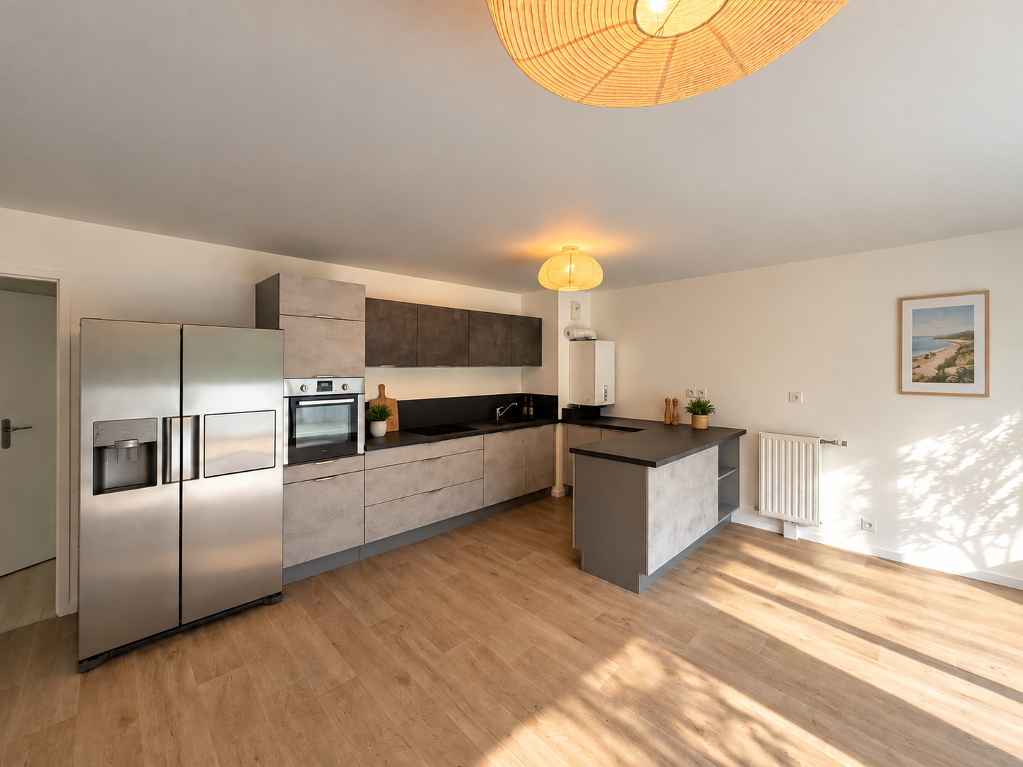 Quimper Centre ville , Résidence de Standing Pour Impeccable Appartement T4 (84m²) Avec Terrasse & Parking