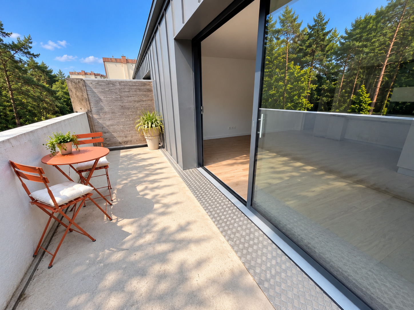 Quimper Centre ville , Résidence de Standing Pour Impeccable Appartement T4 (84m²) Avec Terrasse & Parking