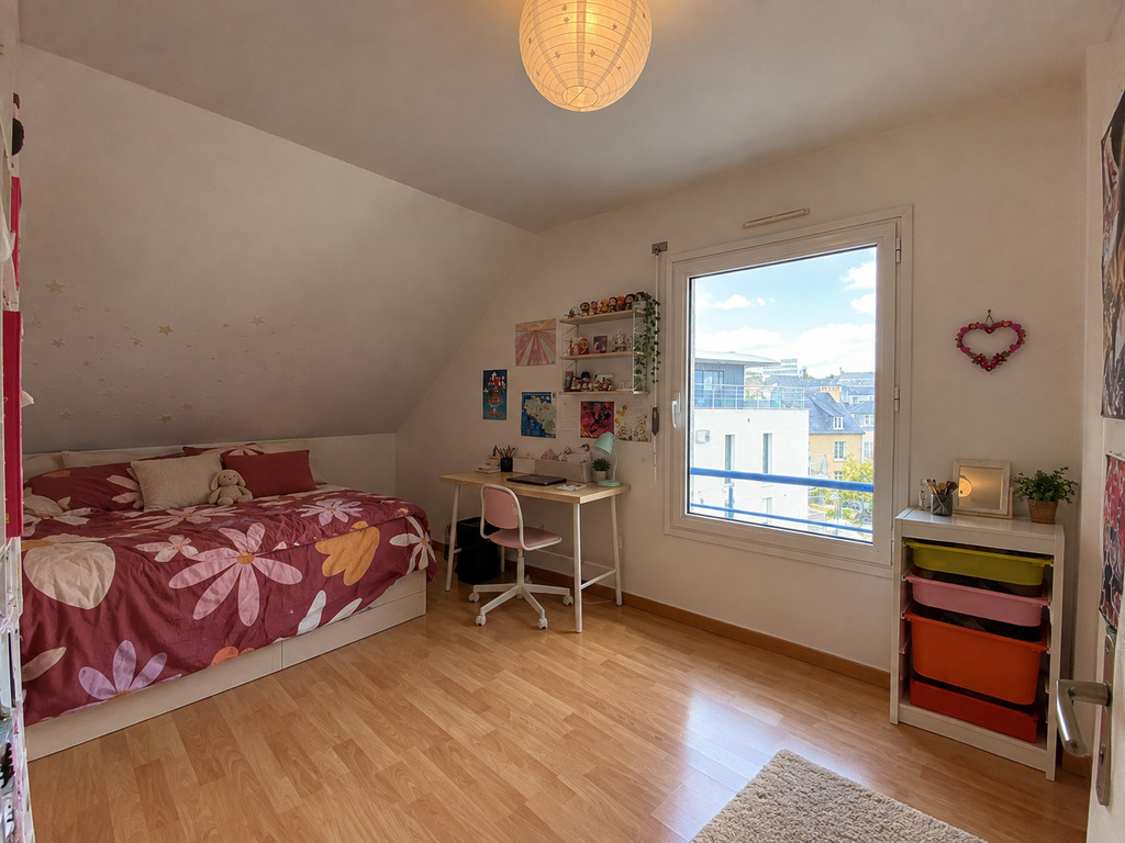 A LOUER – Disponible à partir de fin octobre 2026 – Appartement T4 Duplex avec parking en Plein Centre Ville !
