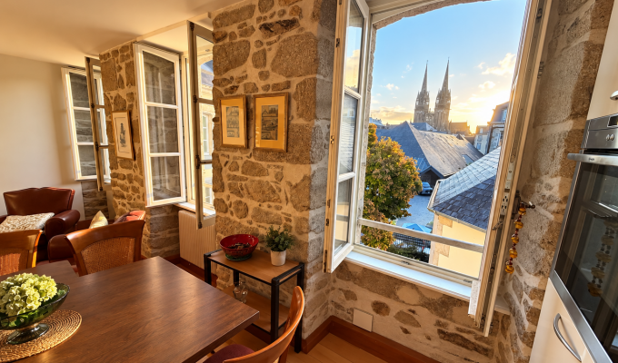 Quimper au Coeur du Centre ville Une adresse de Prestige pour T3 de 80 m²