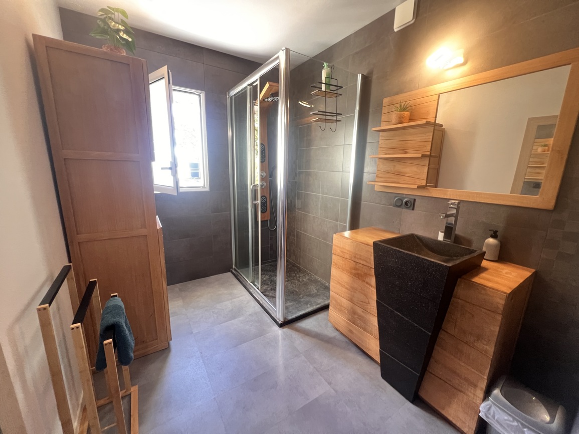 Kervignac – La Verdoyante & Préservée Maison Individuelle de 130m2 Avec Piscine Sur 1900m²