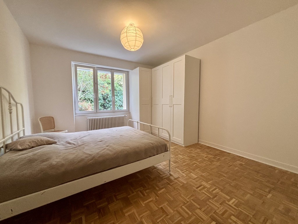 Quimper. Charme & Authenticité pour Maison Familiale Parfaitement Rénovée avec Terrasse