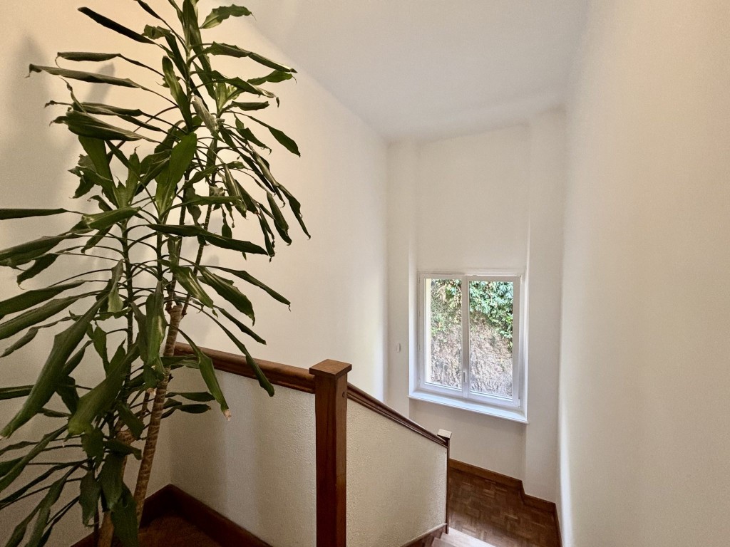 Quimper. Charme & Authenticité pour Maison Familiale Parfaitement Rénovée avec Terrasse