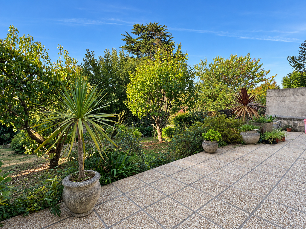 Douarnenez- Ploaré – La Familiale & Lumineuse Maison Avec Vue Dégagée, Jardin & Garage