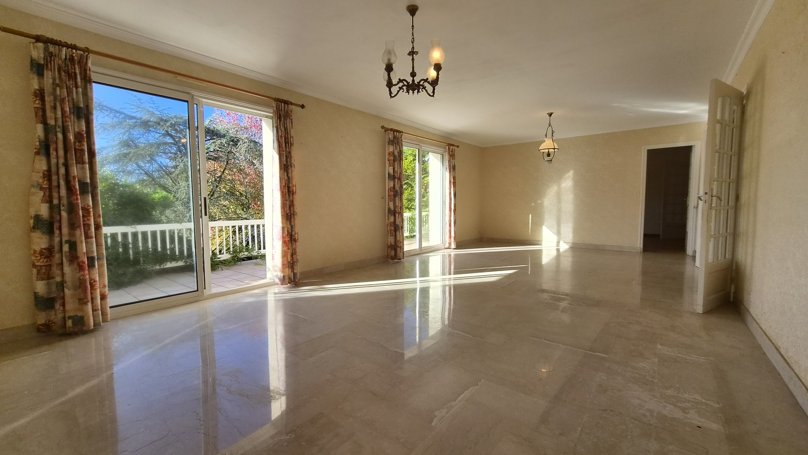 Concarneau – L’Élégante & Généreuse Familiale (176 m²) Avec Jardin Paysagé à 2km des plages
