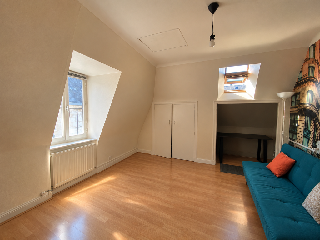A LOUER – Disponible le 01/01/2027 – Appartement T4 Duplex en Plein Centre Ville !