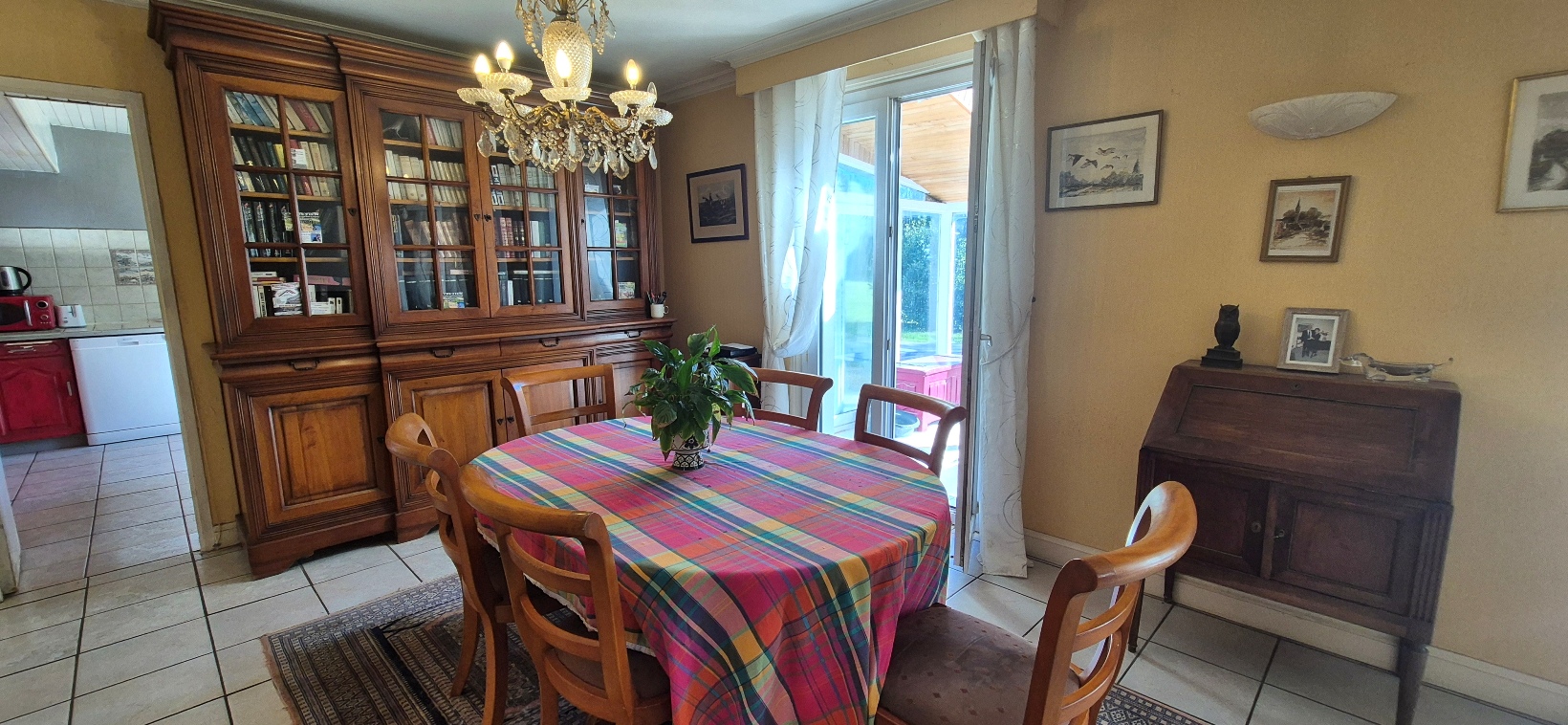 Ergué-Gabéric, Maison à Rénover (5 chambres) , Vaste Jardin de 6000 m²