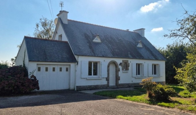 Ergué-Gabéric, Maison à Rénover (5 chambres) , Vaste Jardin de 6000 m²