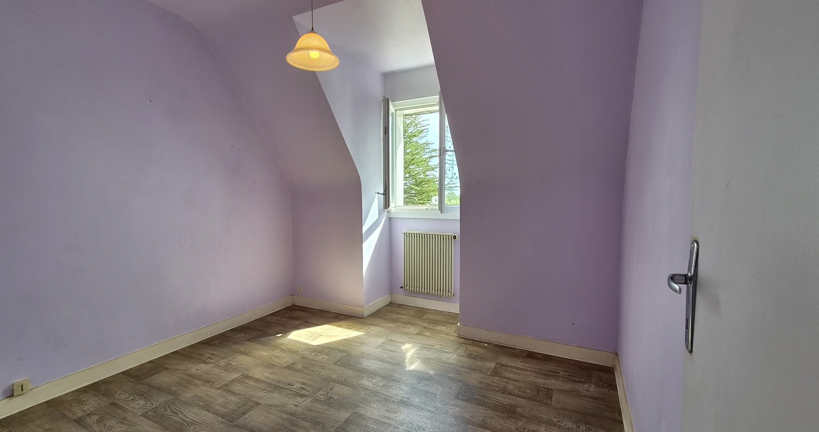 LA FORET FOUESNANT – Maison Traditionnelle d’environ 110 m² de 3 chambres, Terrain de 1000 m².