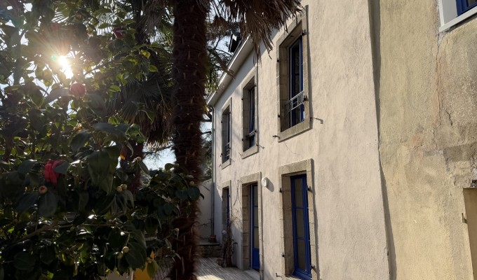 Exclusivité Agence. Quimper Emplacement Stratégique pour Maison de Ville avec Terrasse