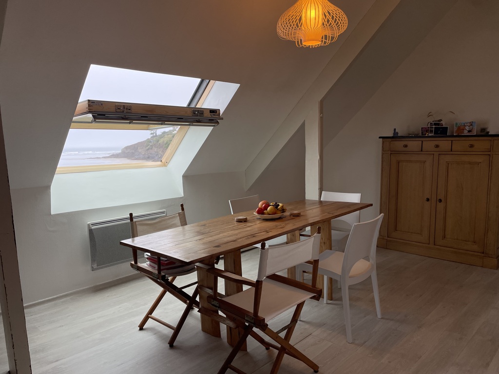 Plomodiern – Saint Nic – Appartement T2 Lumineux Avec La Plage Pour Jardin